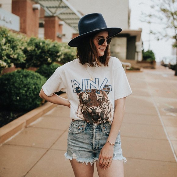 Anine Bing Tops - ANINE BING Tiger Tee Stone Cream Ivory {3K8}